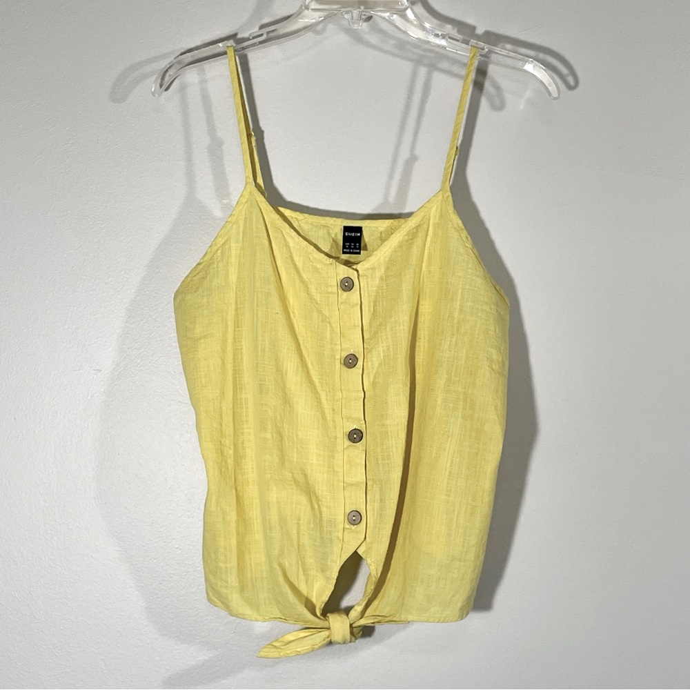 SHEIN Crop‎ Top